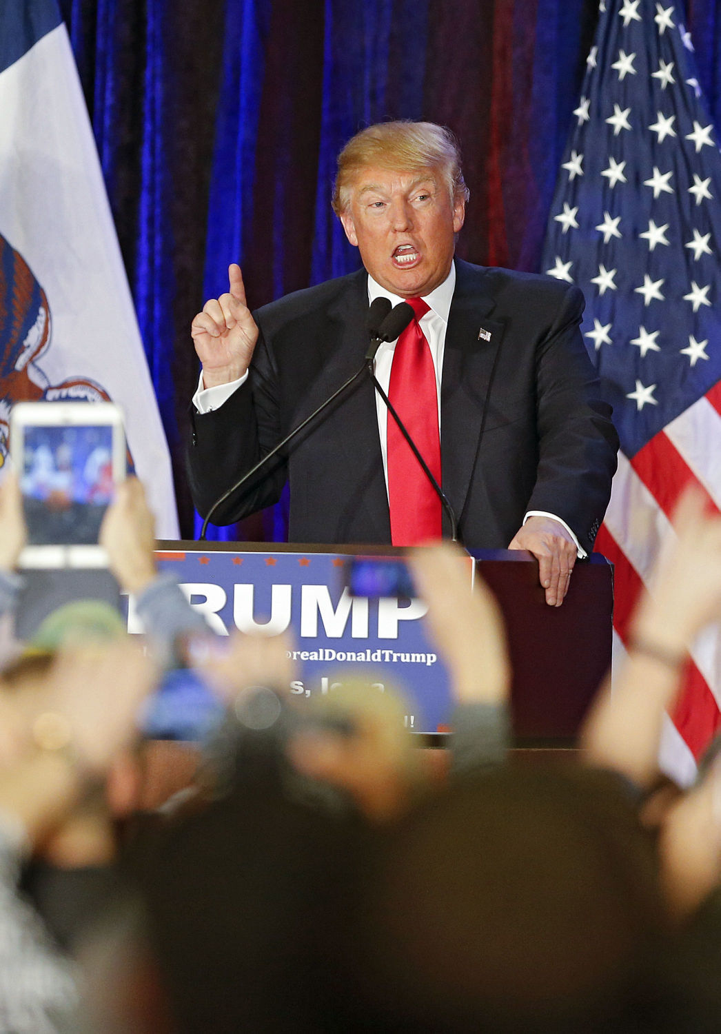 CAUCUS - TRUMP